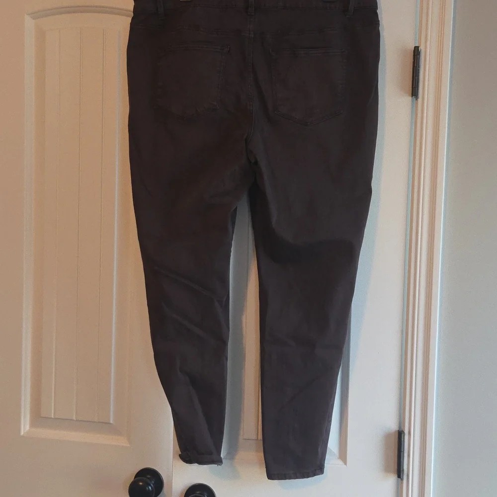 High Rise Jeggings - Picture 4 of 5